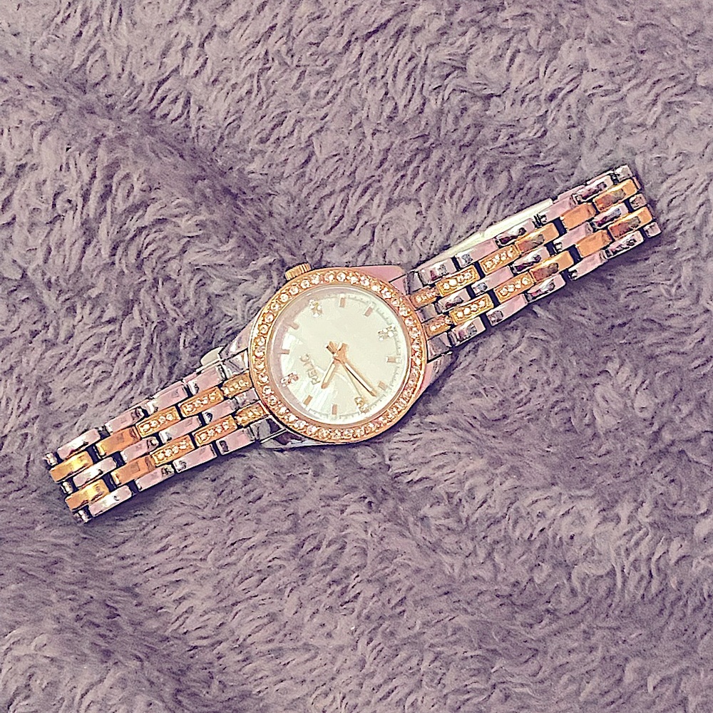 Relic by Fossil Women's Iva Quartz Sport Watch